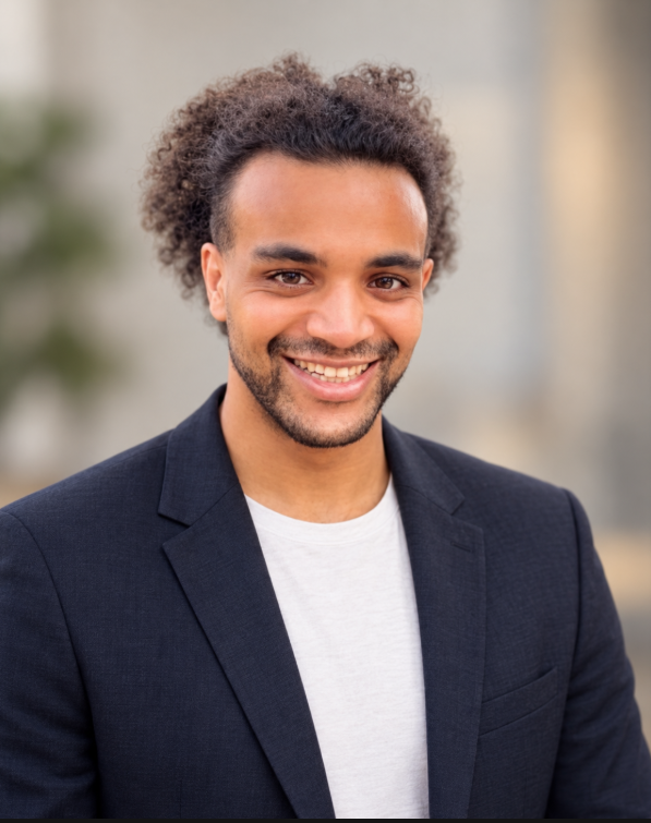 Portrait of the designer and developer behind WebsiteSmith.nl